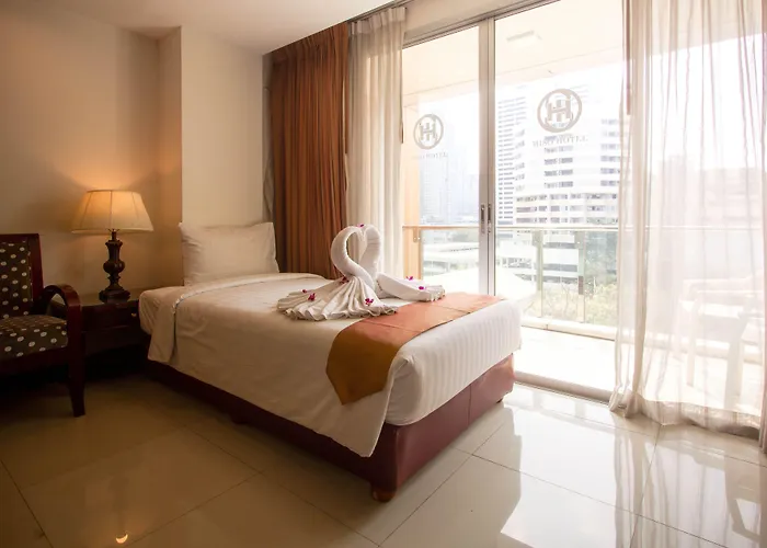 Nana Hiso Hotel Bangkok